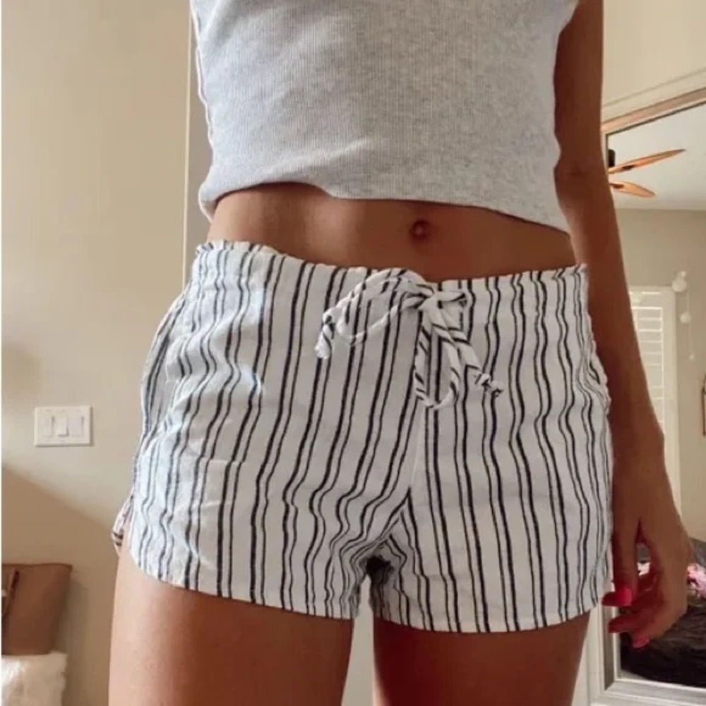 Brandy Melville High Waist Blue and White Striped Shorts
